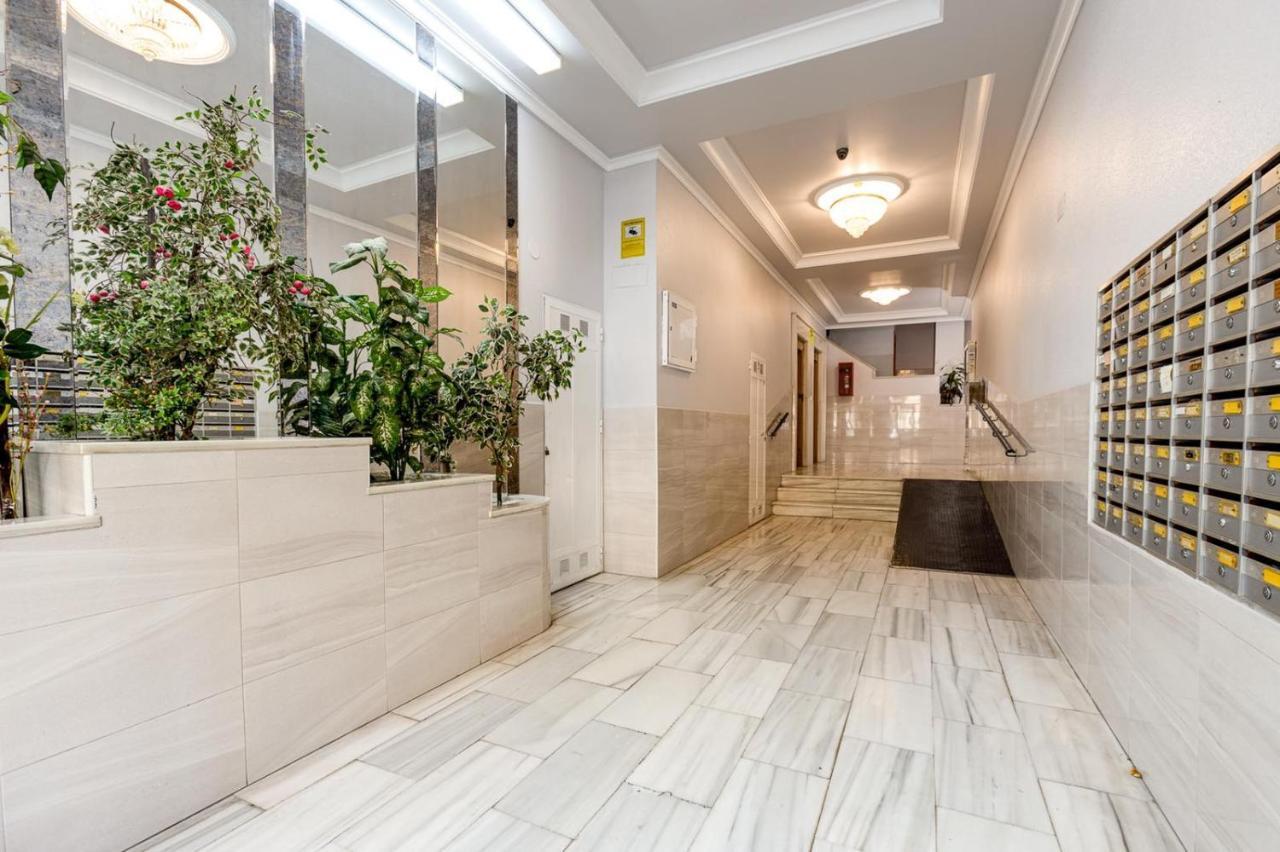 Сomfortable Apartament Caballero De Rodas Torrevieja Kültér fotó